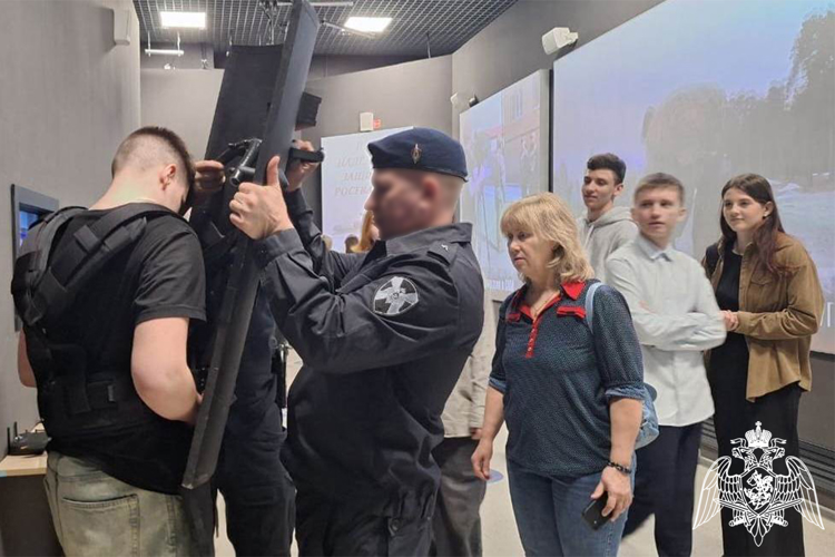 Мультимедийный ведомственный проект «Росгвардия. Всегда на страже» завершил свою работу в тюменском Историческом парке  «Россия-Моя История»