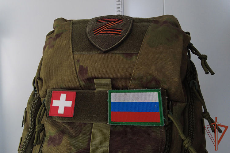В ЛНР военные врачи Росгвардии оказывают помощь местному населению (видео)