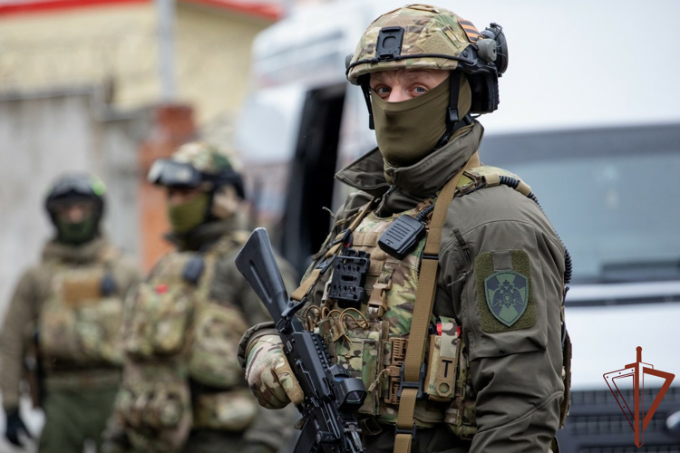 Подозреваемые в покушении на хищение денежных средств федерального бюджета задержаны в Тюмени при содействии СОБР Росгвардии
