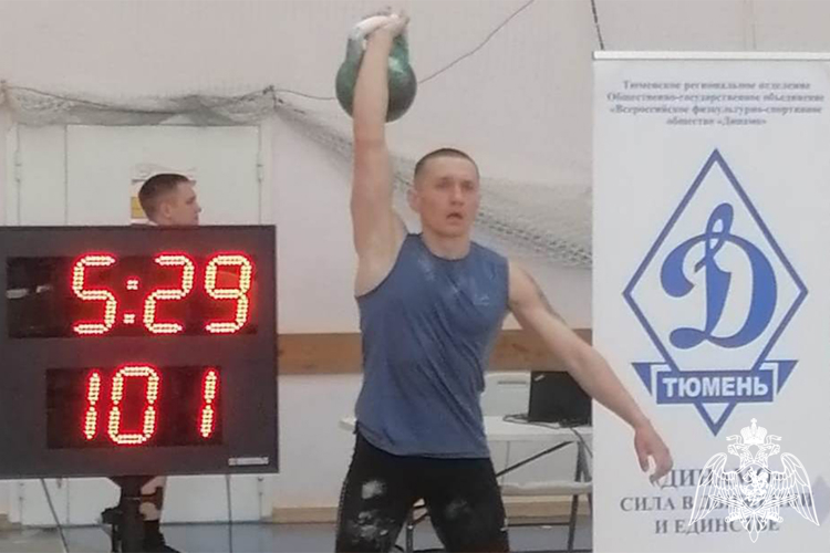 Команда Росгвардии в Тюмени завоевала «золото» фестиваля силовых видов спорта на первенство «Динамо»