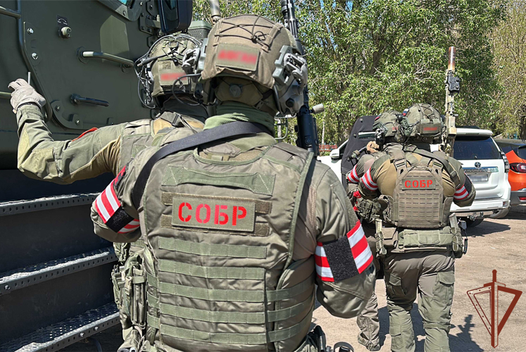 Подозреваемые в преступлениях террористической направленности задержаны при содействии Росгвардии в Запорожской области