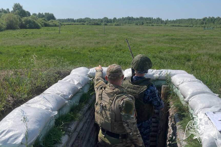 Плановые тренировки по противодействию беспилотным летательным аппаратам  поводят росгвардейцы в Тюменской области
