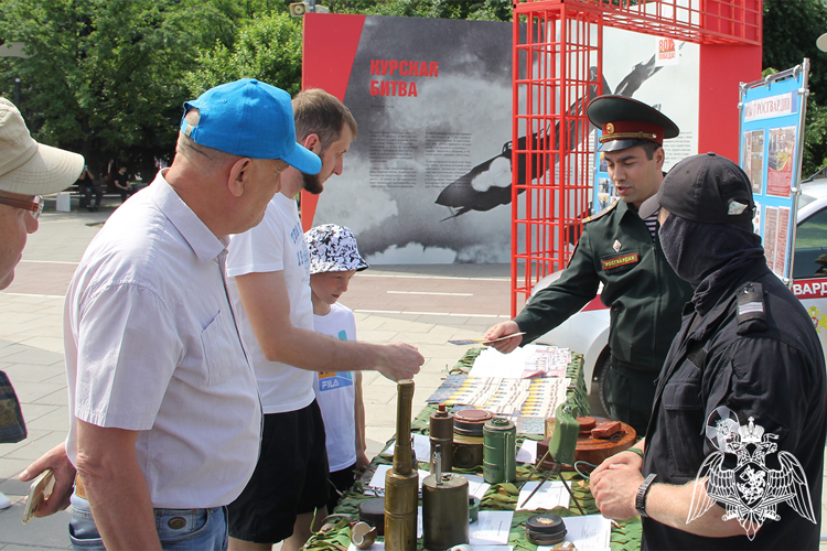 В Тюменской области росгвардейцы проводят профориентационные мероприятия