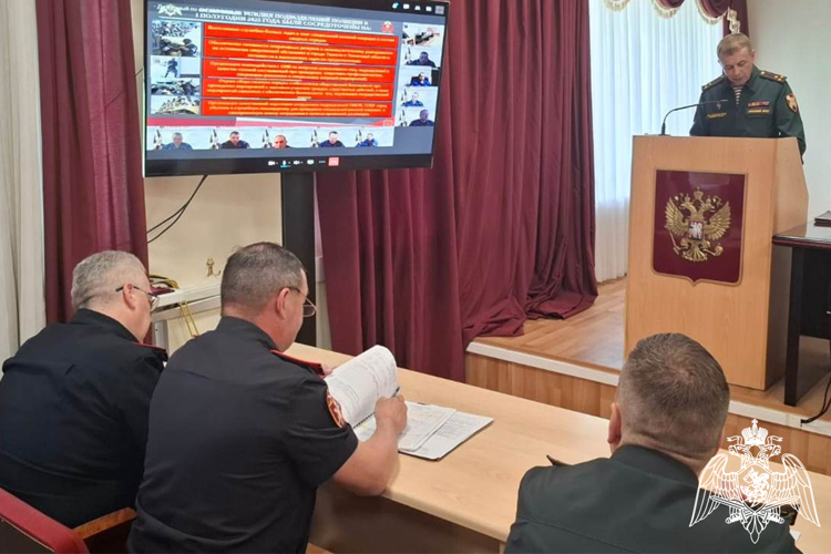 В Управлении Росгвардии по Тюменской области подведены итоги служебно-боевой деятельности за отчётный период 2025 года