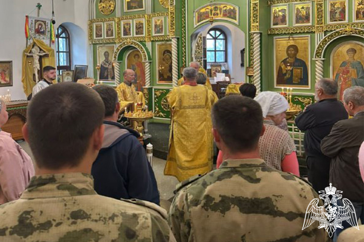 В День Крещения Руси росгвардейцы приняли участие в праздничных мероприятиях в Тюменской области
