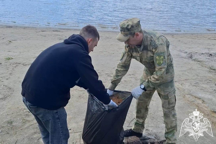 Росгвардейцы в Тюменской области приняли участие во Всероссийском дне без сетей (видео)