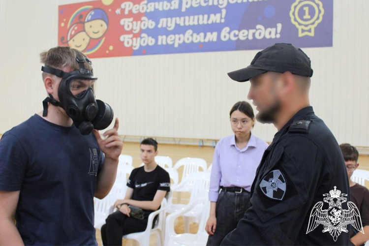 Бойцы СОБР «Сова» проводят работу по патриотическому воспитанию тюменских подростков