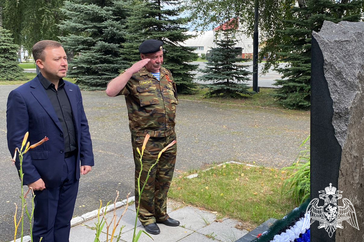 Памятные мероприятия состоялись в Тюмени в годовщину гибели бойца спецподразделения Росгвардии