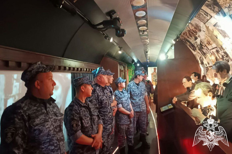 Росгвардия обеспечила безопасность прибытия «Поезда Победы»  в Тюмень
