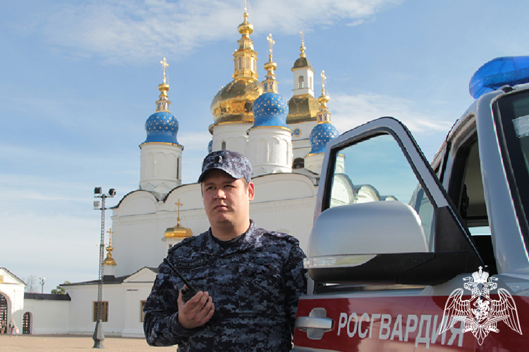 Росгвардия в выходные дни обеспечила безопасность массовых мероприятий в Тюменской области