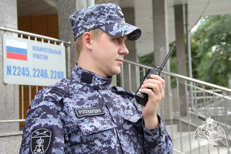 Росгвардия в Тюменской области  обеспечила безопасность Единого дня голосования 