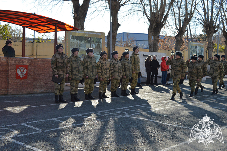 В Тюмени чествуют увольняемых в запас военнослужащих по призыву