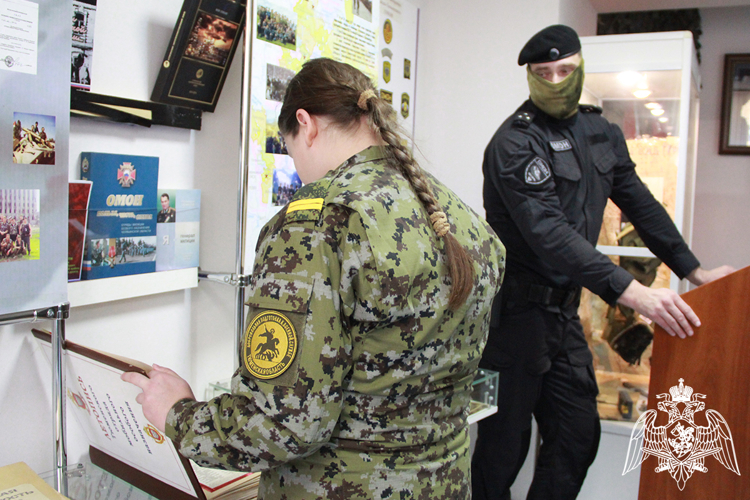 Более ста детей посетили «День открытых дверей» в тюменском ОМОН