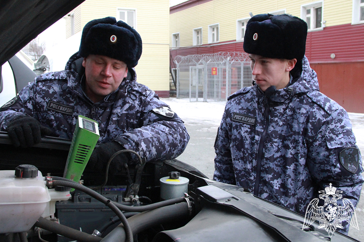 В Управлении Росгвардии по Тюменской области завершен перевод техники и вооружения на зимний период эксплуатации 