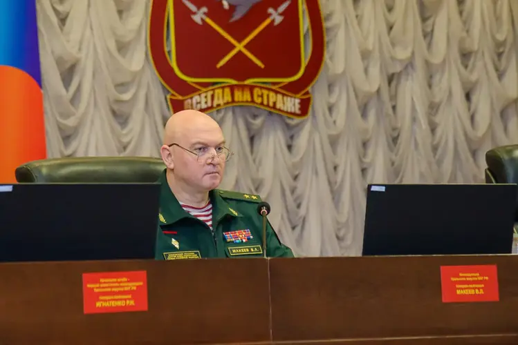 Оперативный сбор с руководящим составом Уральского округа Росгвардии проходит в Екатеринбурге