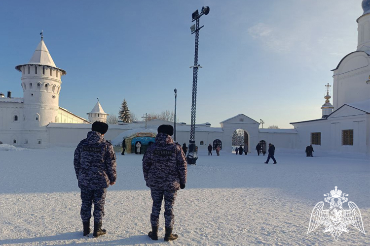Росгвардия в Тюменской области обеспечила безопасность рождественских мероприятий