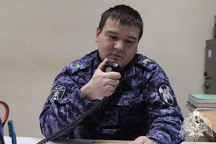 Под надёжной охраной Росгвардии в Тюменской области находится 232 единицы общественного и личного транспорта (видео)