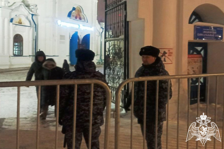 Росгвардия в Тюменской области обеспечила безопасность рождественских мероприятий