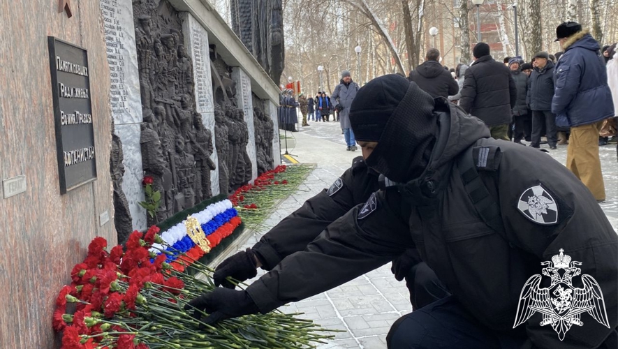 Память исполнявших служебный долг за пределами Отечества россиян почтили в Тюмени