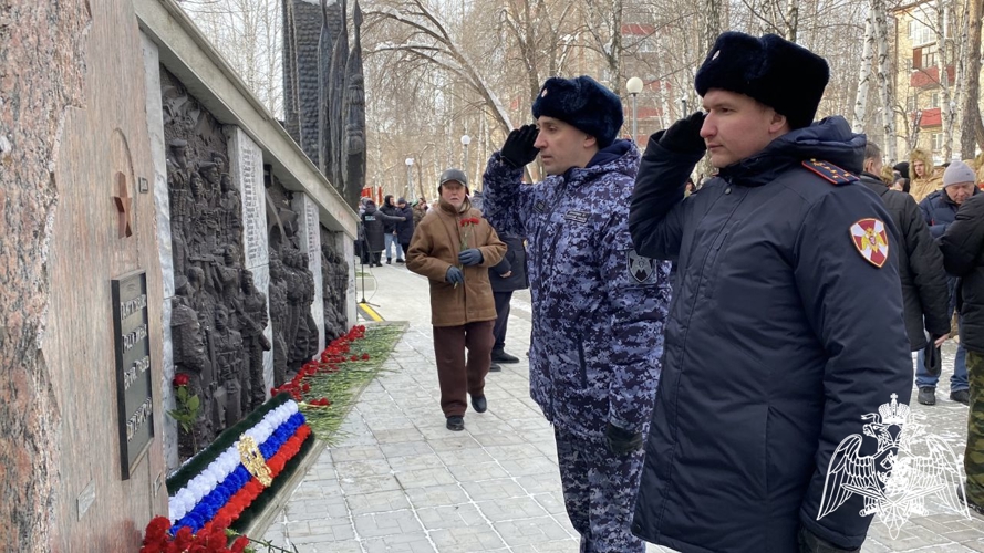 Память исполнявших служебный долг за пределами Отечества россиян почтили в Тюмени