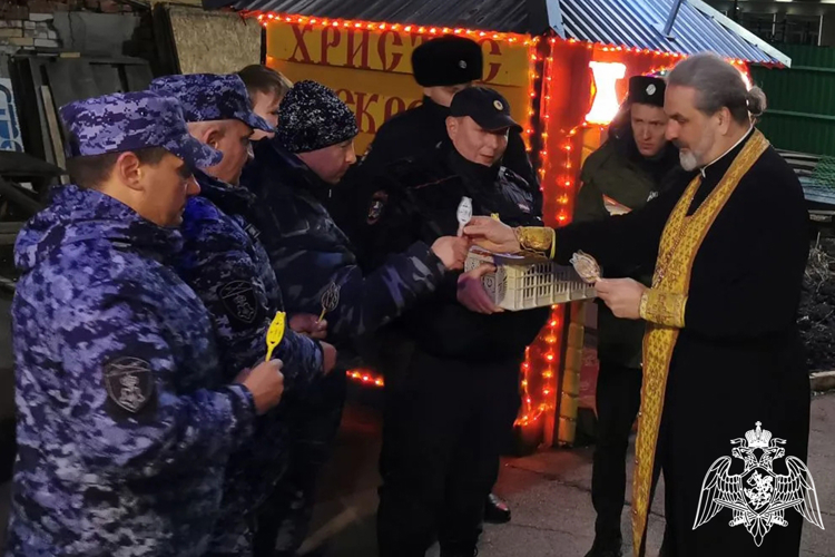 Мероприятия в пасхальную неделю прошли в Управлении Росгвардии по Тюменской области