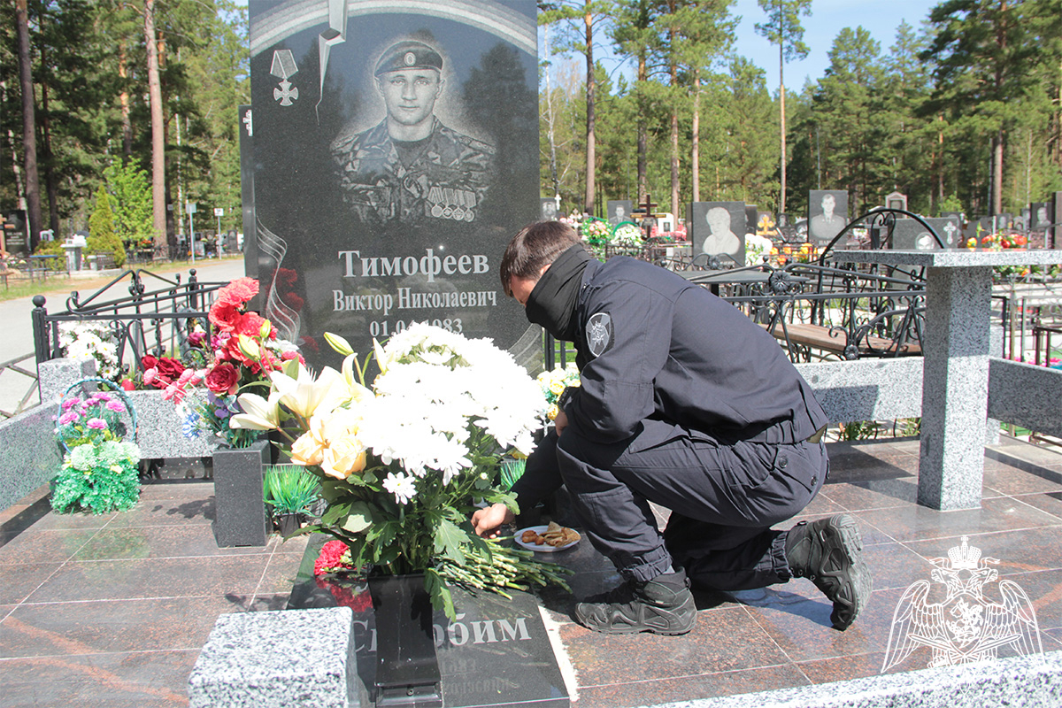 Память офицера СОБР погибшего при исполнении служебного долга в 2016 году почтили в Тюмени