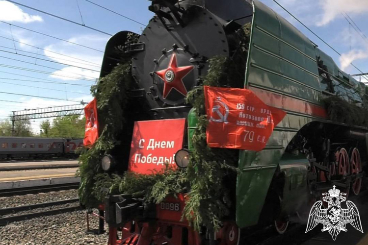 Сотрудники Росгвардии обеспечили безопасность прибытия «Эшелона Победы» в Тюменскую область