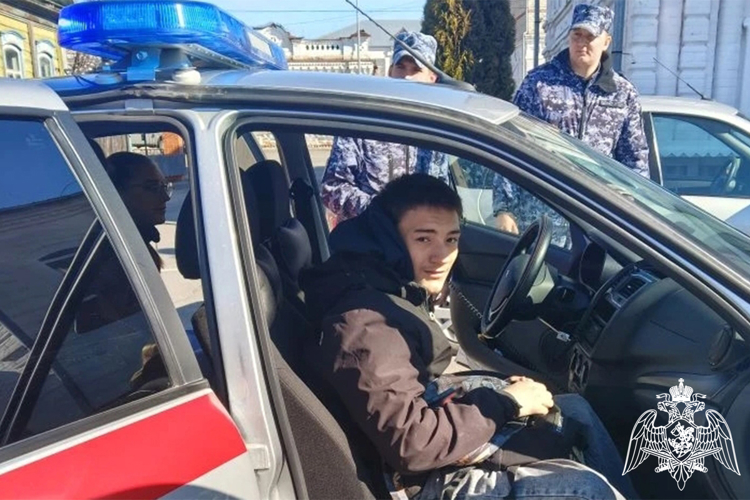 Росгвардейцы в Тюменской области проводят для школьников профориентационные мероприятия
