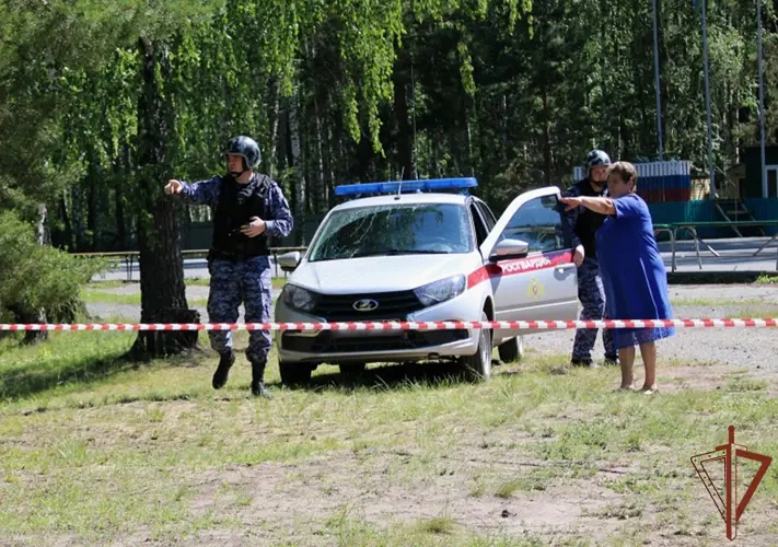 В Тюменской области Росгвардия провела тренировку на охраняемом объекте