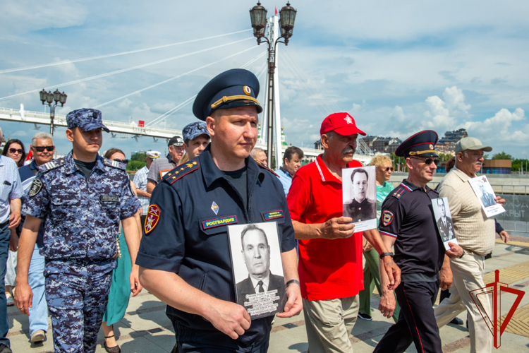 Ветеран Росгвардии инициировал акцию «Бессмертный полк тюменской милиции»