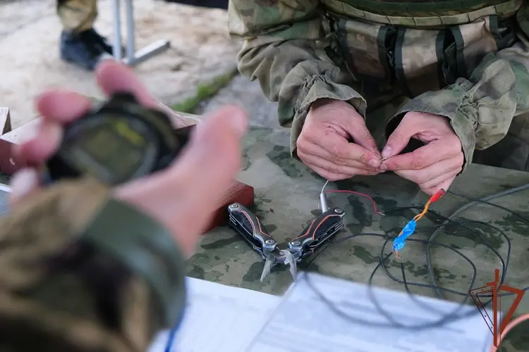 Группа разминирования Управления Росгвардии по Тюменской области стала призером конкурса профессионального мастерства