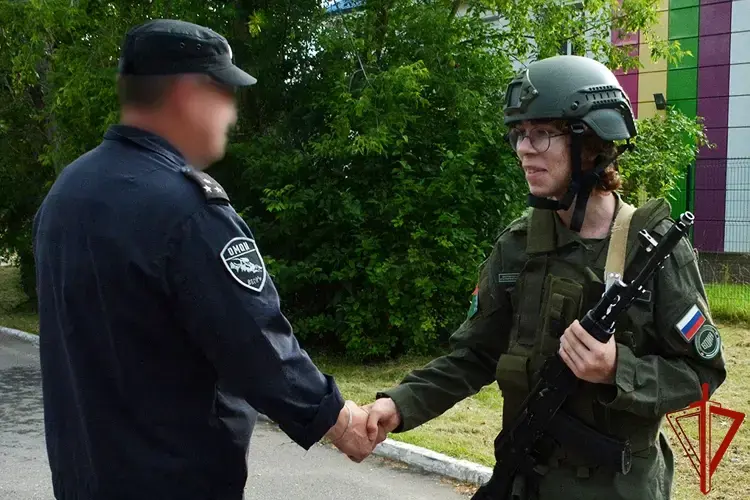 «Время юных героев» в Тюмени стартовало при участии росгвардейцев