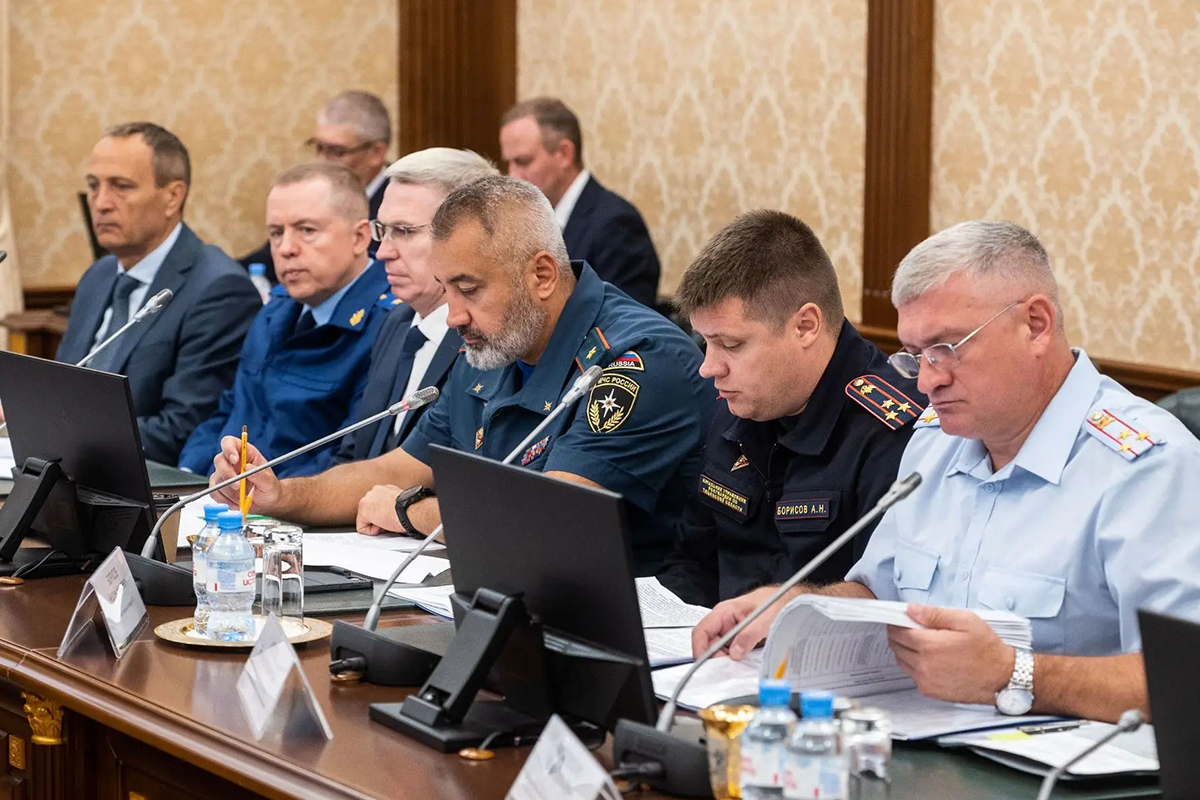Начальник территориального управления Росгвардии принял участие в заседании антитеррористической комиссии Тюменской области