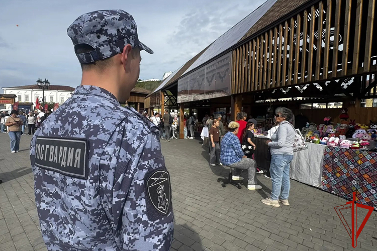 Росгвардия в выходные дни обеспечила безопасность массовых мероприятий в Тюменской области