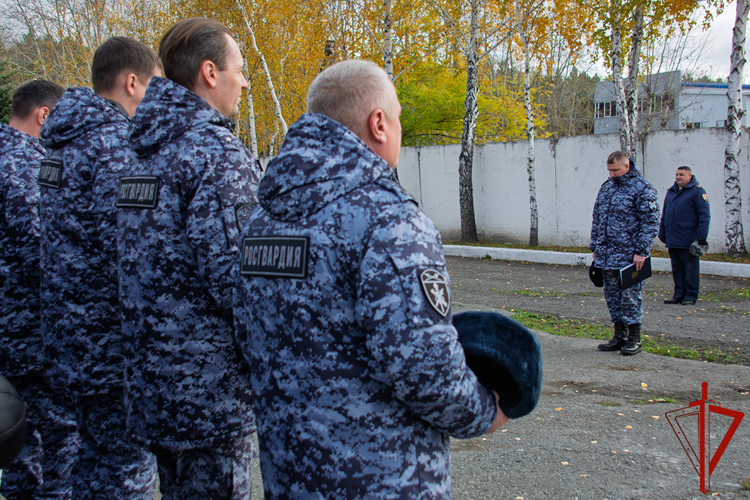 В Тюменской области состоялись торжественные мероприятия в ознаменование 46-летия Уральского округа Росгвардии