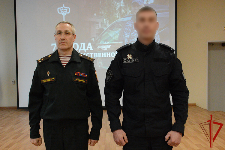 В Тюменской области поздравили сотрудников и ветеранов вневедомственной охраны Росгвардии с 74-летием службы