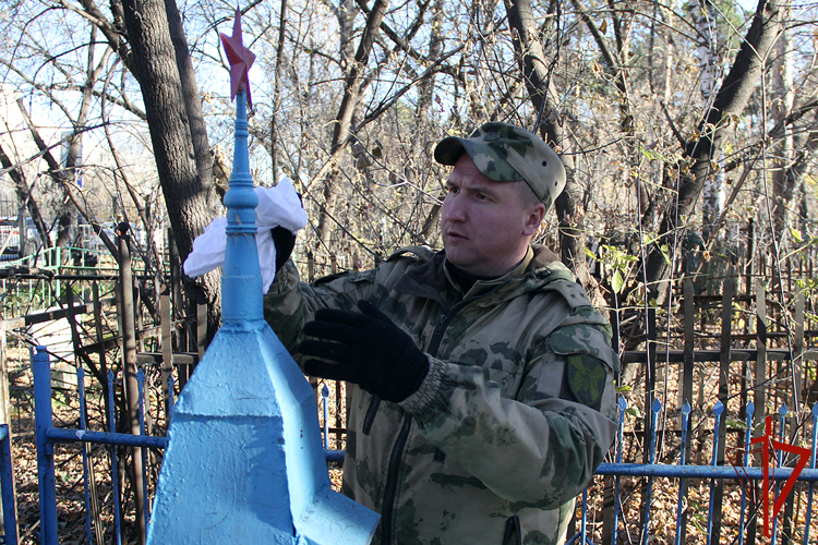 Росгвардейцы в Тюмени вновь присоединились к ведомственной акции «На страже памяти»