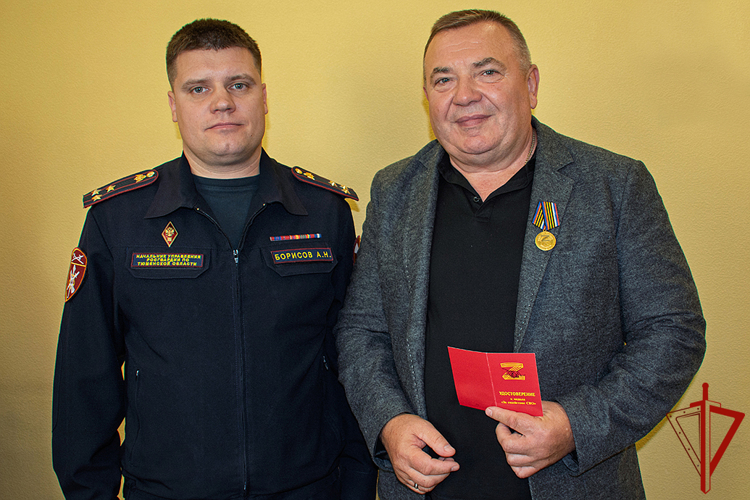 В Тюмени чествовали ветеранов Росгвардии