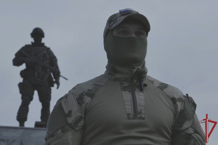 Росгвардейцы в зоне СВО присоединились к памятной акции в День белых журавлей (видео)